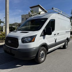2017 Ford Transit 250 Medium Roof 