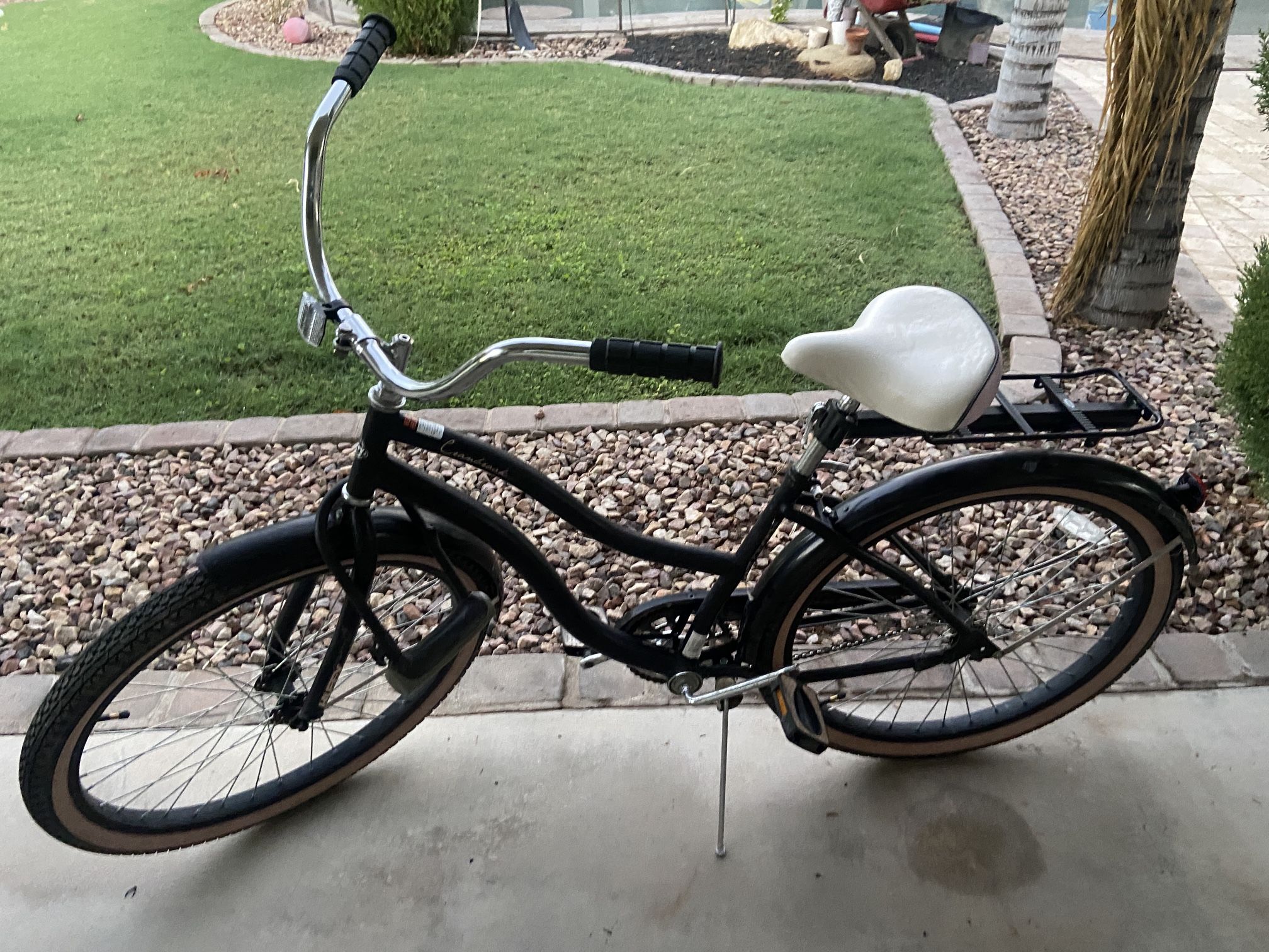 🚲 Women’s Cruiser Bike – Comfortable, Classic Style