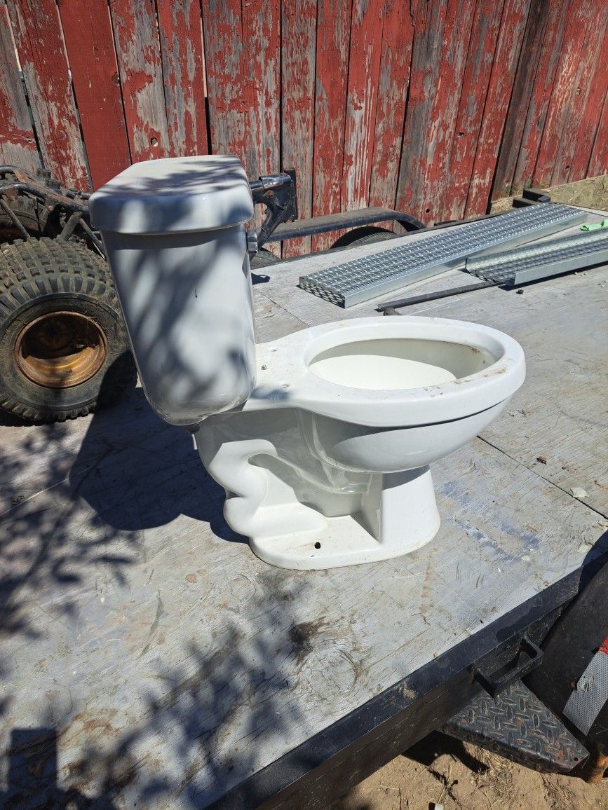 Elongated Toilet $40