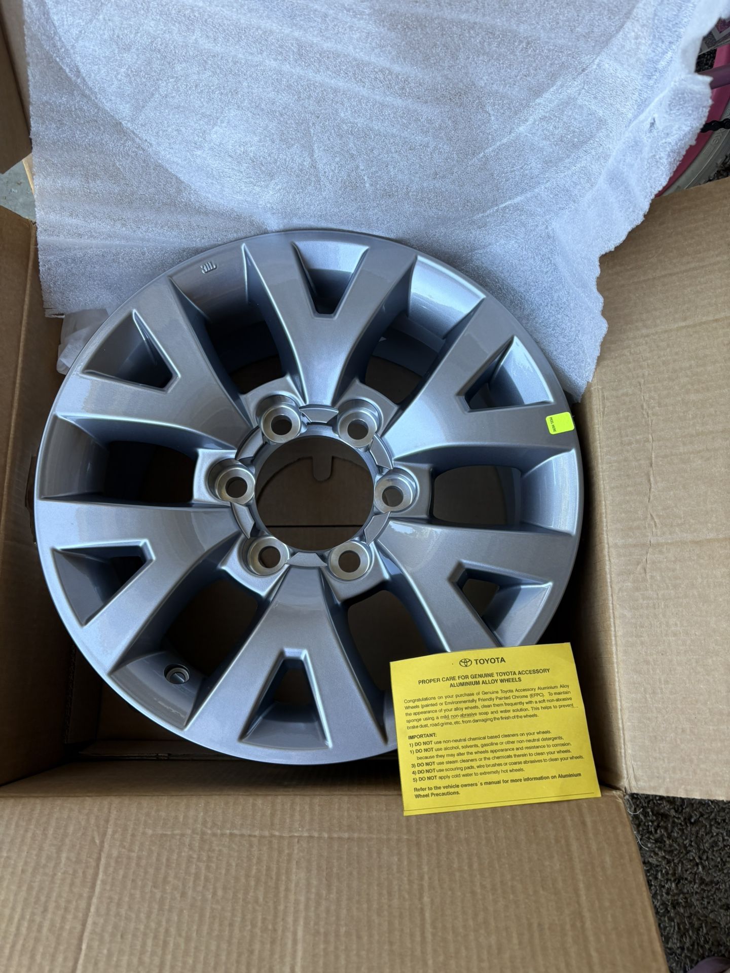 Toyota Tacoma 2018 Rim Cover