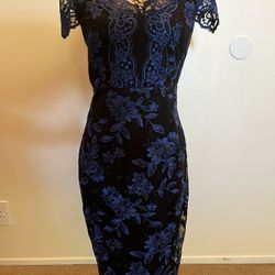 Form Fitting Semi Formal Cocktail Dress