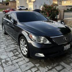 2007 Lexus LS460