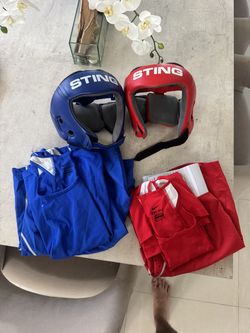 Sting Amateur headgear and kit