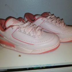 Air Jordan  Size 10 women's shoeslllll