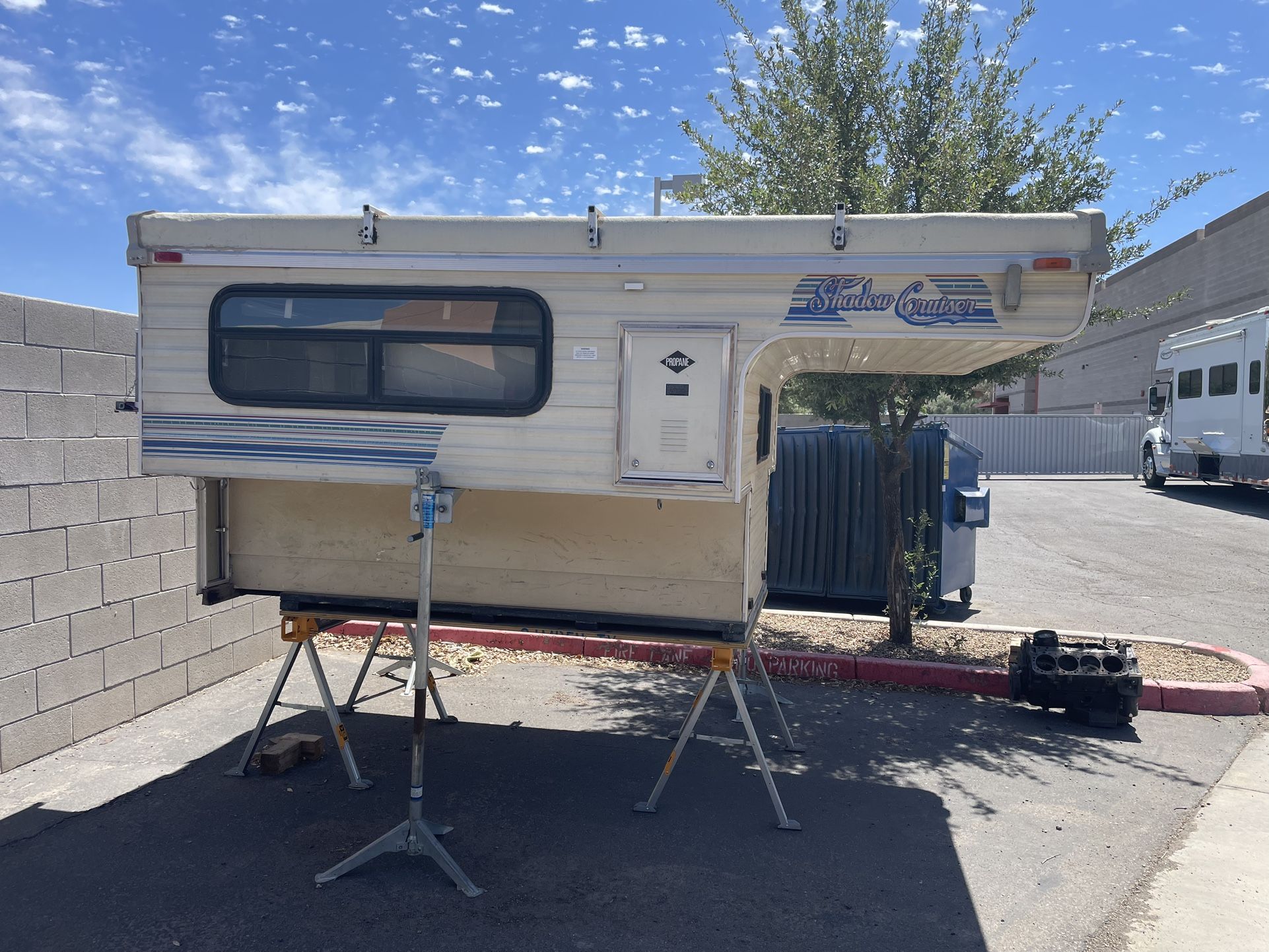 Shadow Cruiser Truck Camper