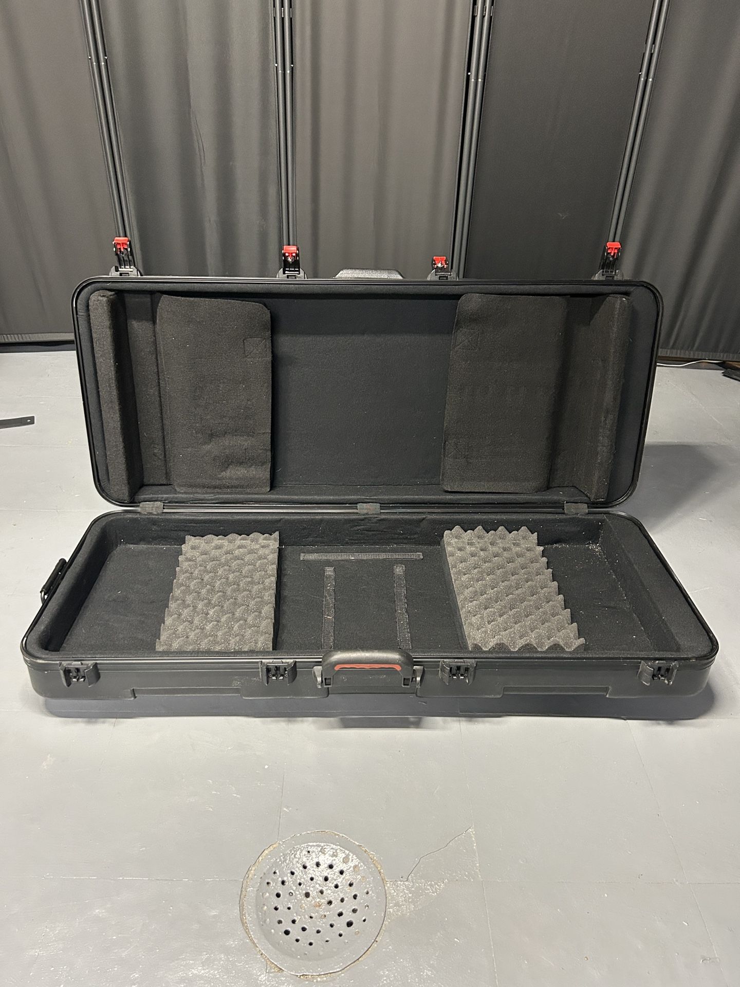 Gator ATA Molded TSA Keyboard Case - 61-key