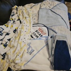 Baby Towels. Washing Cloths, And Robes 