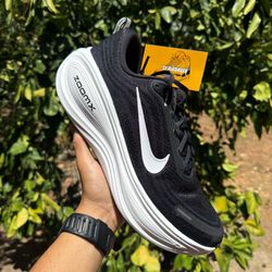 Nike Vomero Plus ‘Black White’ Men / Women Sizes Sneakers / Shoes