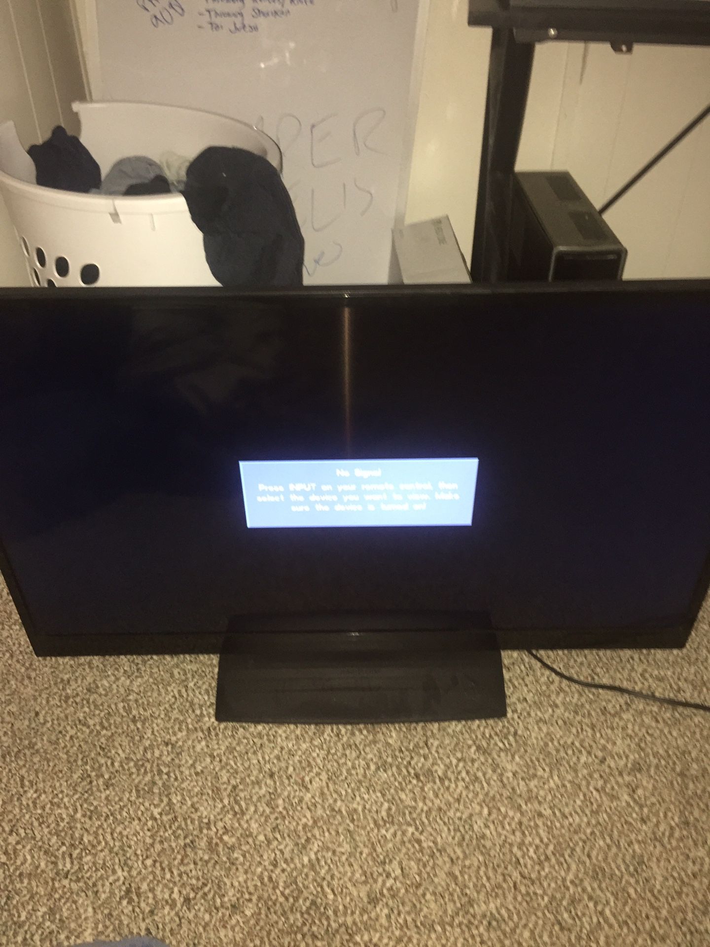 Insignia tv 42in