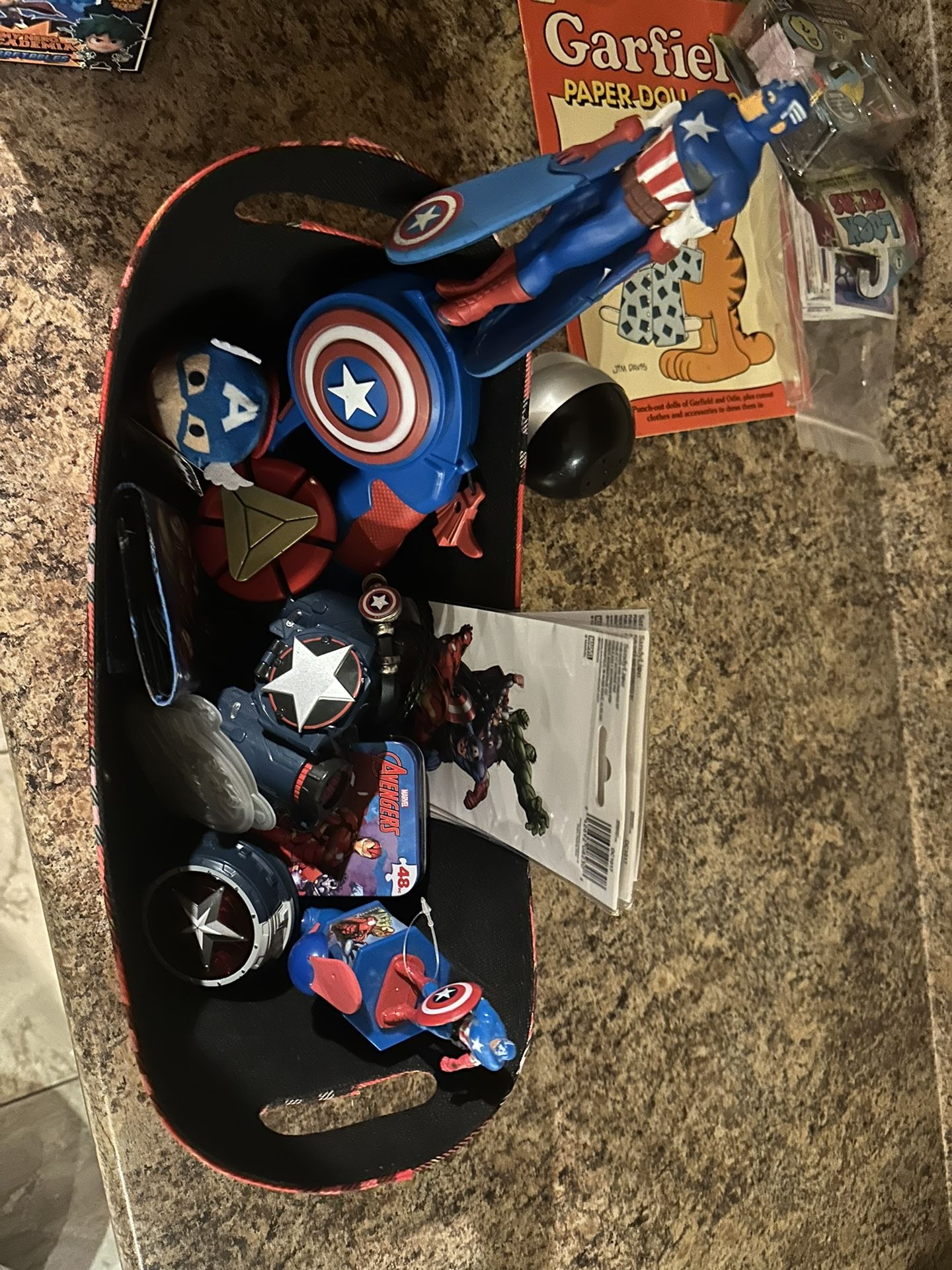 Captain America Lot 
