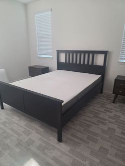 Queen Bed
