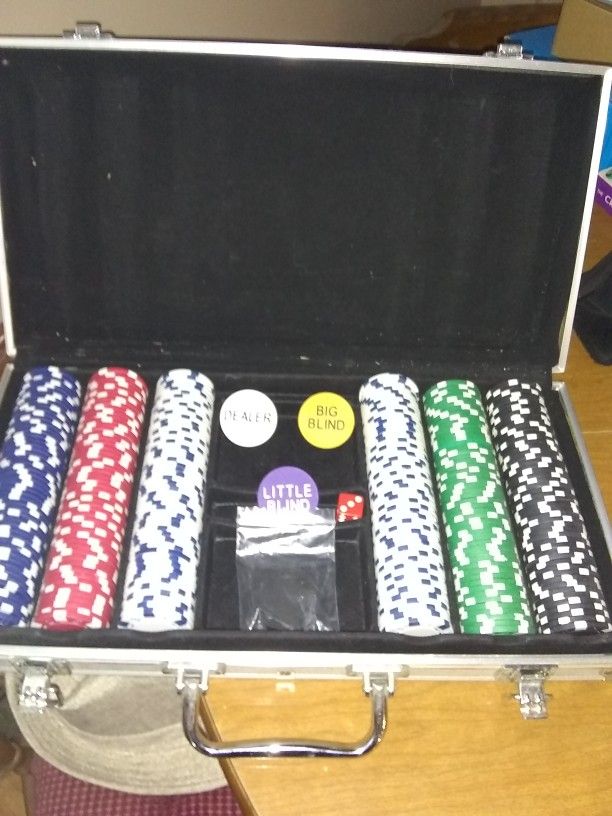 Poker Chips And Case