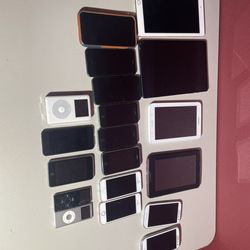 Lot of Iphones/Ipods/Ipad/tablets/Samsung phones