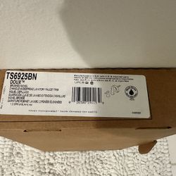 2 X Moen Bathroom Faucet Doux. TS6925BN