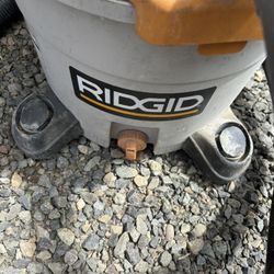 Shop Vac With Attachments 