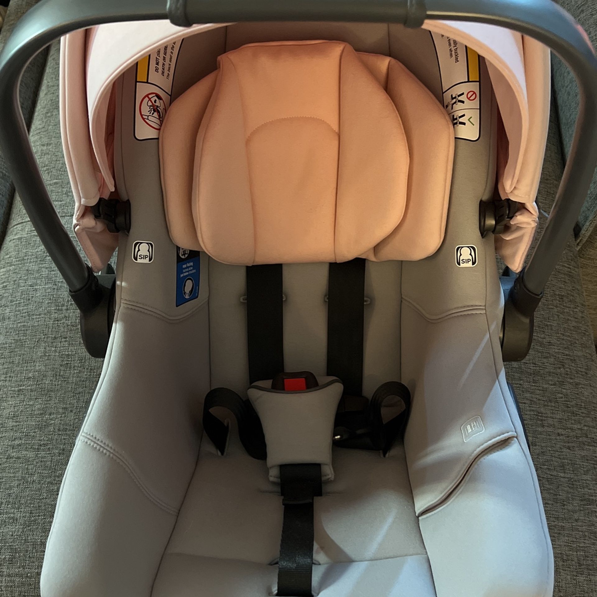 EdgeHill Collection X Nuna Pipa Aire Rx Infant Car Seat