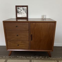 Midcentury Modern Dresser