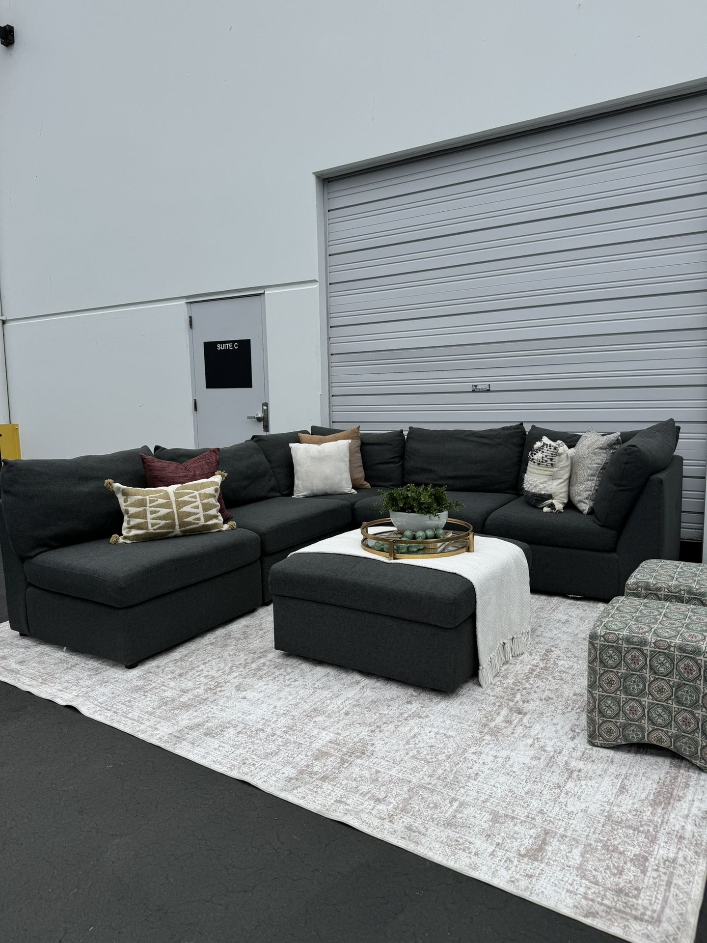 BASSET Beckham Modular L-Shaped Sectional + Ottoman (free delivery🚚)