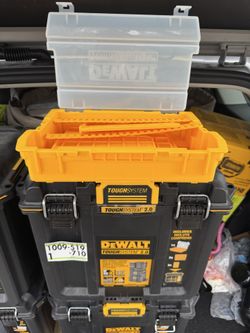 Dewalt box