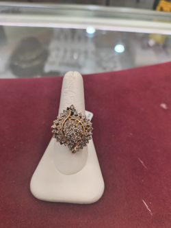 10ksolid gold diamond ring 13.2 grams size 10 layway available 10% Dwon if you interested please make sure you ask for Maribel thank you