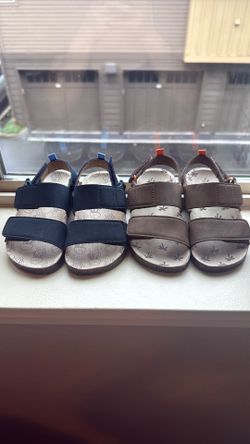 Size 9 toddler sandals