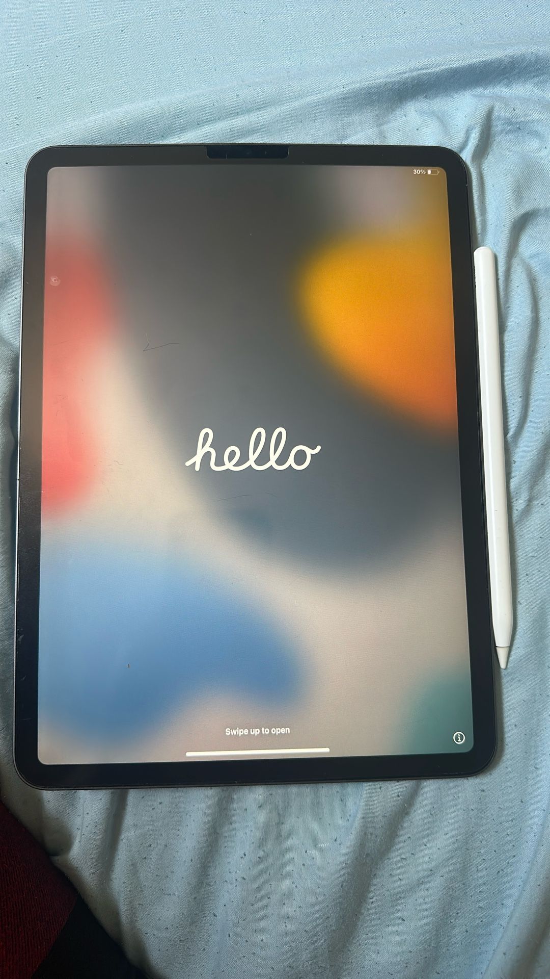 iPad Pro 11 Inch 3rd Generation 128gb Apple Pencil Included!