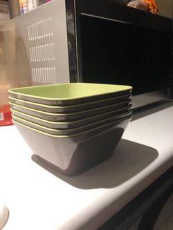 Brown and green melamine square bowls - quantity 6