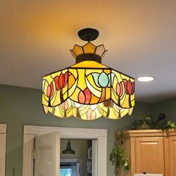 Vintage Tiffany Style Light