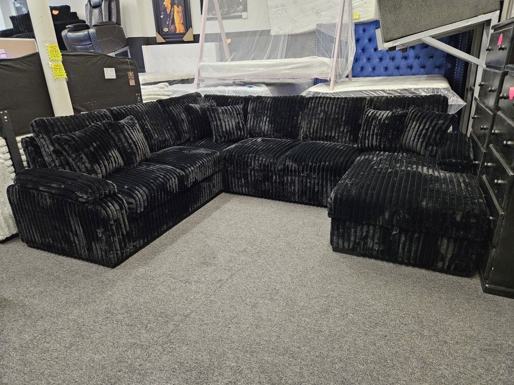 Super Deal 4 Pcs Sectional Black Corduroy Fabric W/ Pull Out Bed, Storage Chaise $1599
