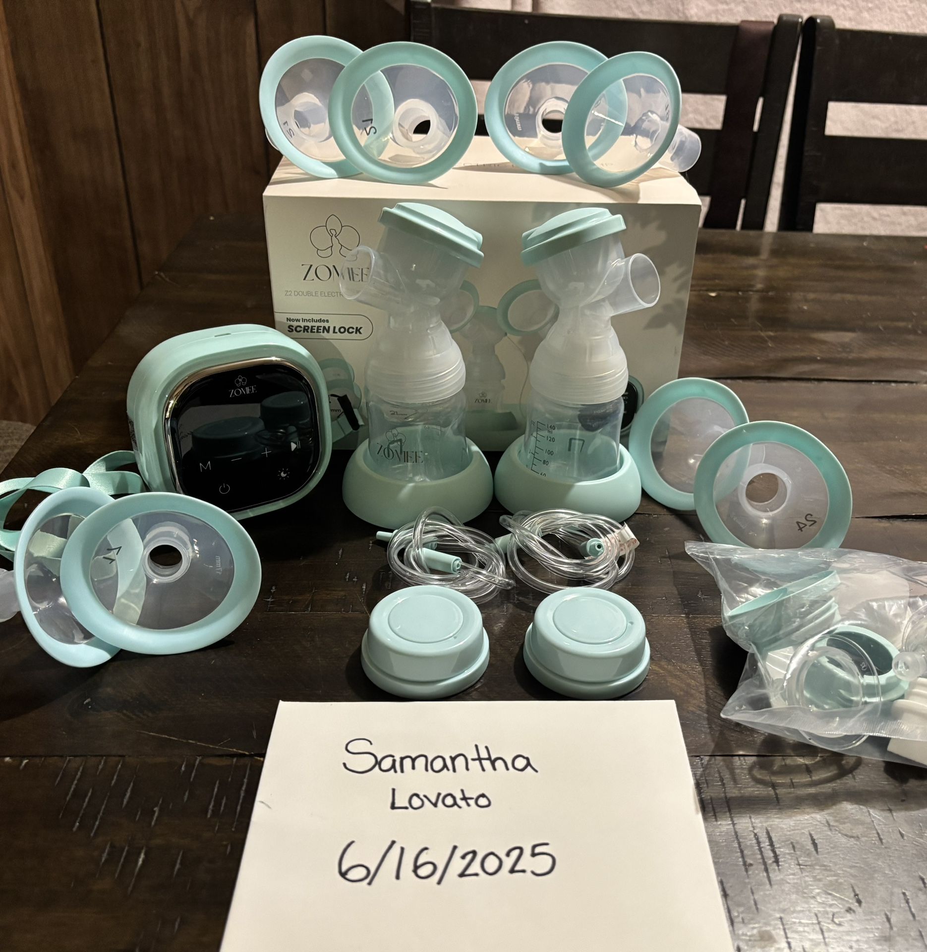 Zomee Z2 Double Electric Breast Pump – Barely Used + Multiple Flange Sizes!
