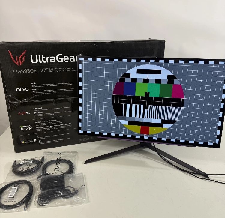 LG 27GS95QE OLED MONITOR 
