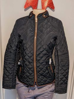 New Women's Jacket Available In Size XXS, XS, Small And Medium