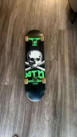ATM skateboard complete