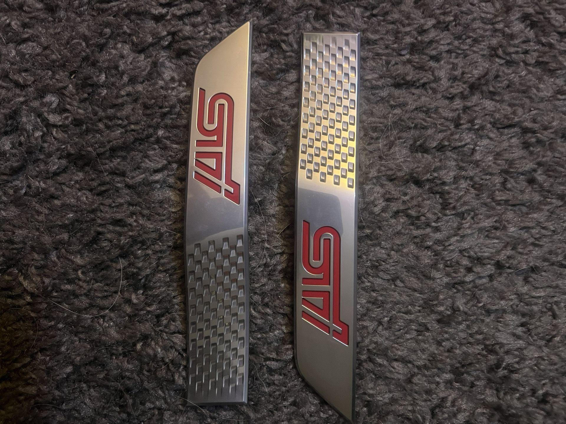 Suburu WRX -STI Stock Side Badges