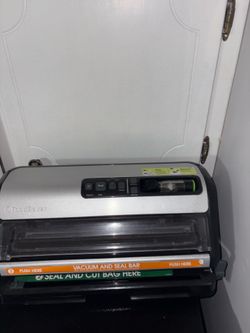 Vaccum sealer