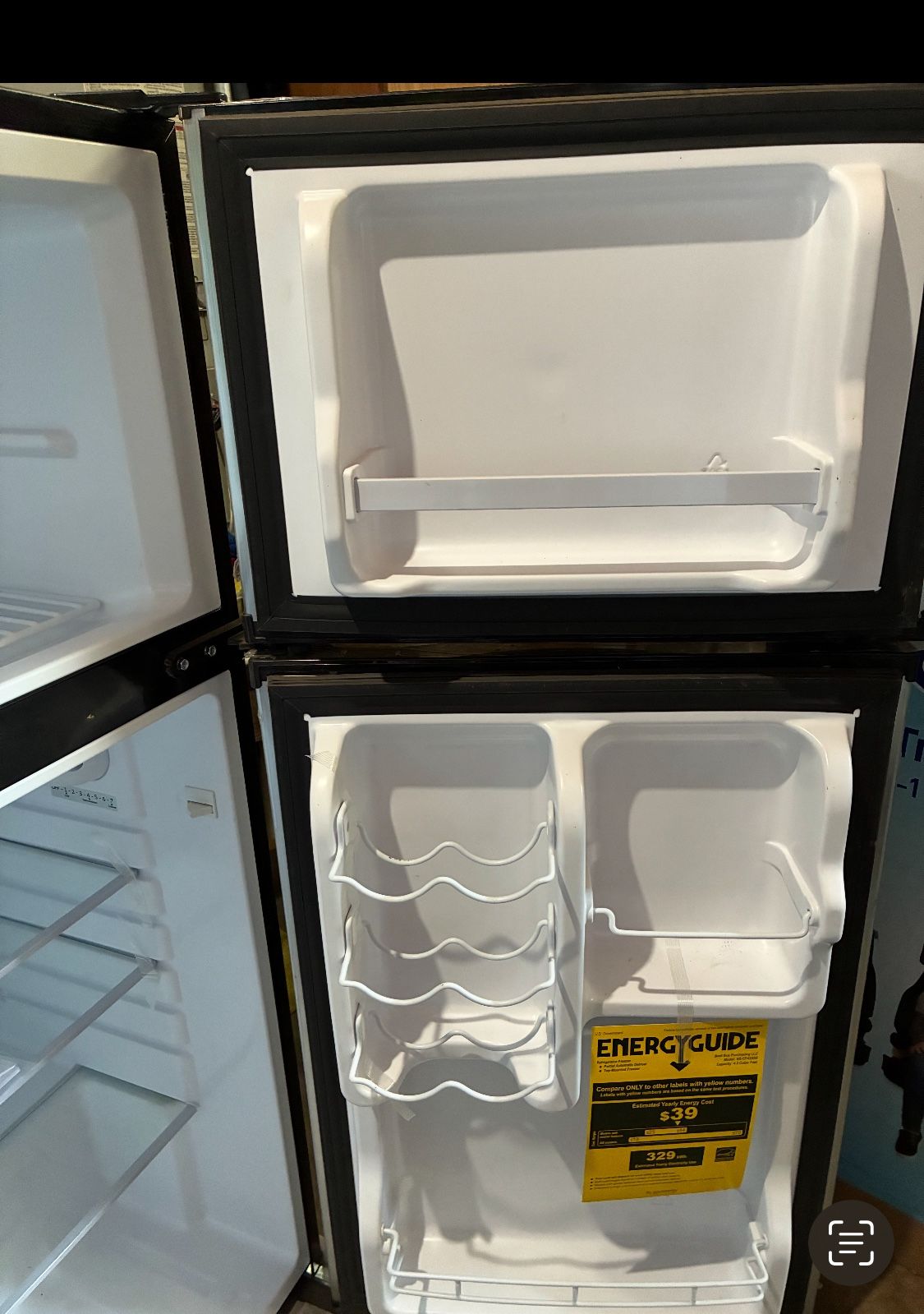 Insignia 4.3 Mini fridge