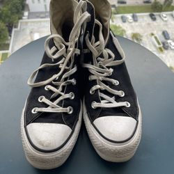 Woman Converse All-Star Shoe