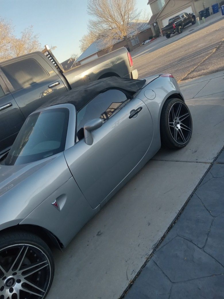 Beautiful Good Condicion 2007 Pontiac SoliceGXP