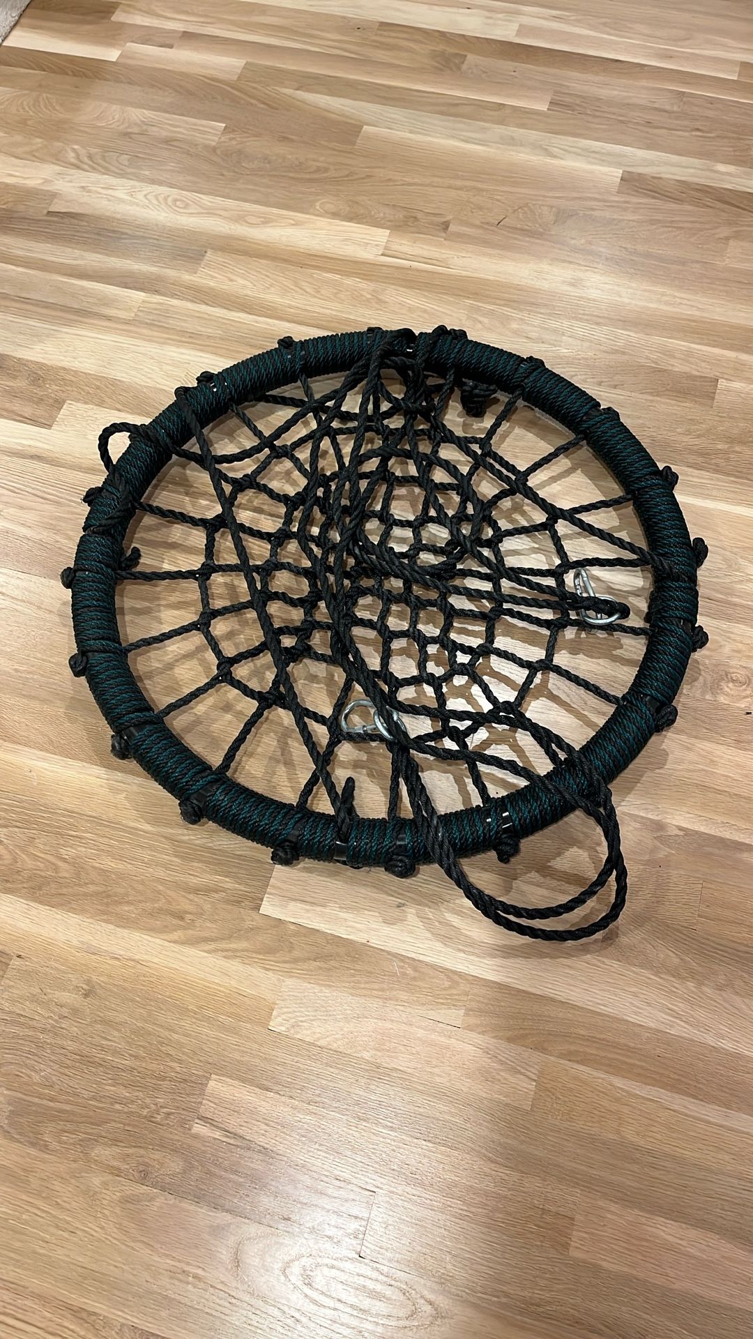 Swing 32” Tree Swing Tire Spiderweb Group Kids