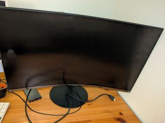 Samsung 27" S39C Series FHD Curved Gaming Monitor - Black