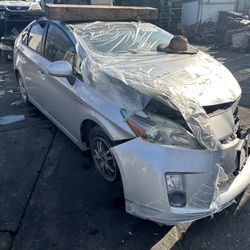 2010 - 2015 Toyota Prius For Parts Only Parting Out