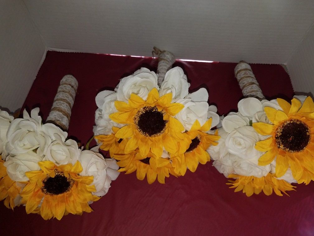Bridesmaids Bouquets