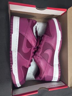 New Nike Dunk Low - Sweet Beet 7y / 8.5w