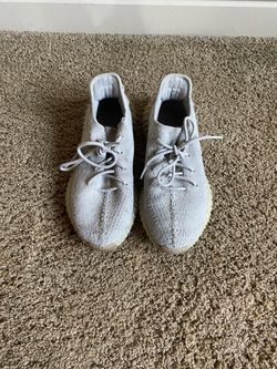yeezy 350 cream whites
