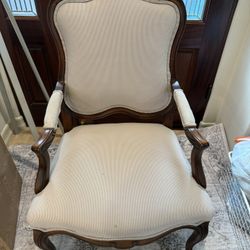 Drexel Heritage French Provincial Parlor Armchair – Solid Wood, Elegant Classic 