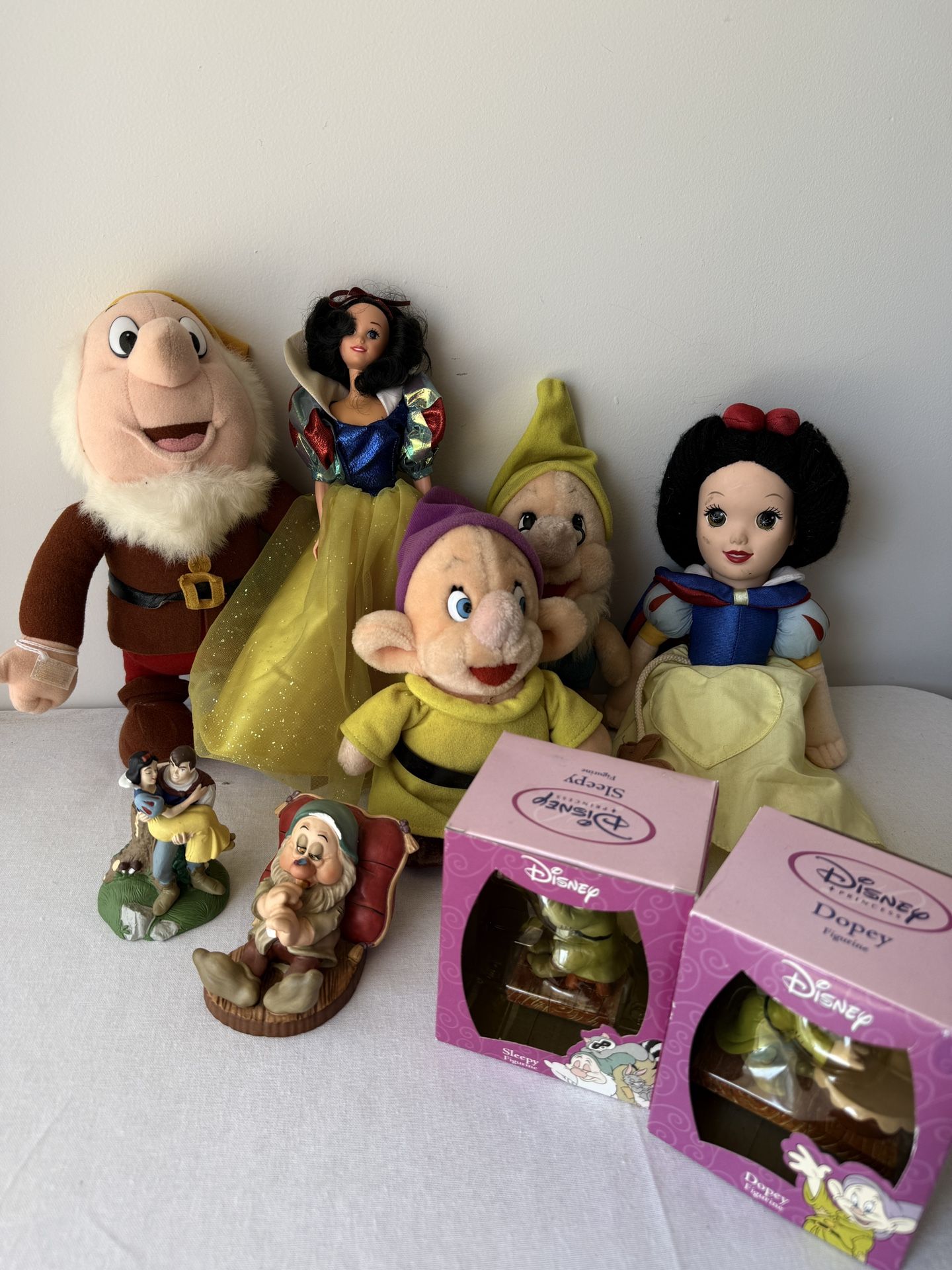 Vintage Disney Snow White Lot
