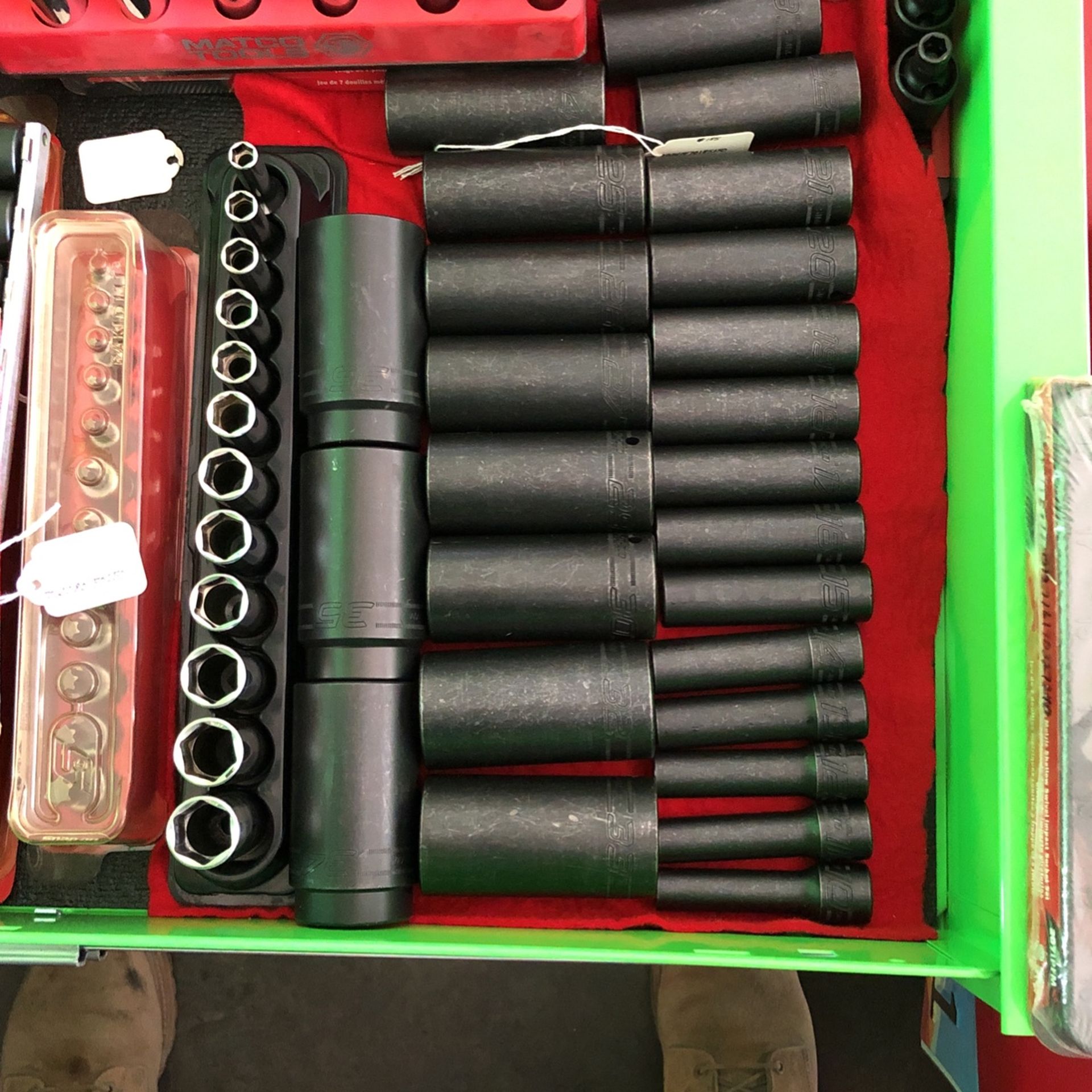 1/2” Snap On Impact Socket Set Like New Condition for Sale in North Las