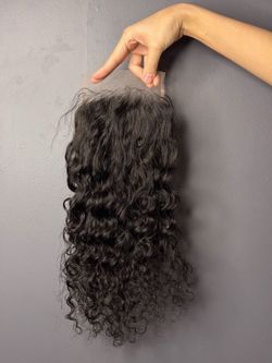 Indian curl 18 inch Closure