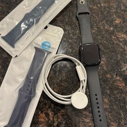 Apple Watch Series 8 (GPS) 41MM GPS Midnight Aluminum Case Midnight Sport Band