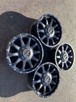 New 18” Raceline 6x120 pattern ~ open box special